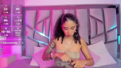 Lanna  online show from February 2025 11:50:01 AM