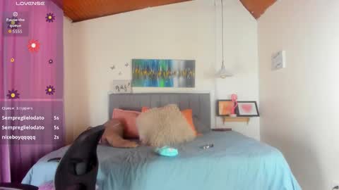 paulina  online show from October 2025 11:22:01 AM