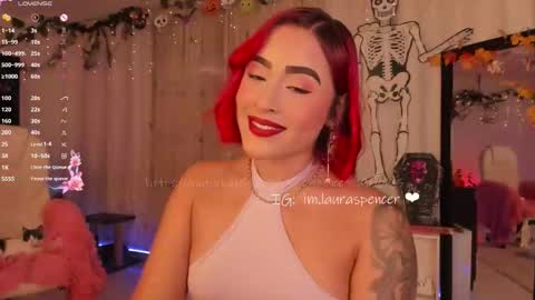 Laura online show from October 2025 01:39:01 AM