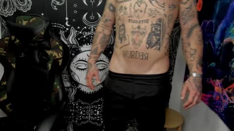 Layne online show from December 2024 10:02:02 PM