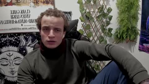 Layne online show from March 2025 03:53:01 PM