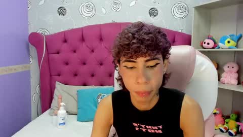  L E M M O N  online show from January 2025 05:02:01 PM