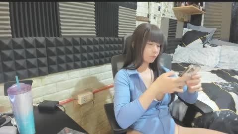 lexie online show from March 2026 04:46:01 AM