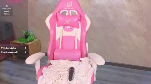 Snapshot of _lexii_pop chatting on June 2026 03:25:01 AM Im Alis 3 online show from June 2026 03:25:01 AM