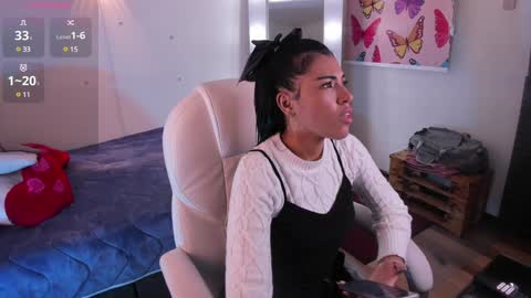 Lili  online show from January 2025 07:56:02 PM