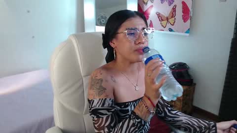 Lili  online show from January 2025 08:30:02 PM