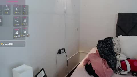 Lili  online show from February 2025 08:42:01 PM