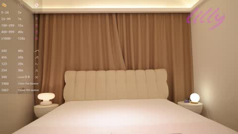 Snapshot of _lillilly_ chatting on October 2025 06:10:02 AM _lillilly_ online show from October 2025 06:10:02 AM