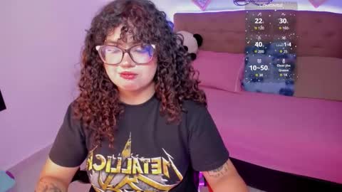 Liily online show from November 2025 09:02:01 PM