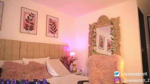 Lissana online show from February 2025 08:03:01 PM