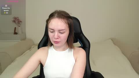  My name is lina Lush is activePrivate is Open online show from April 2026 05:17:01 PM