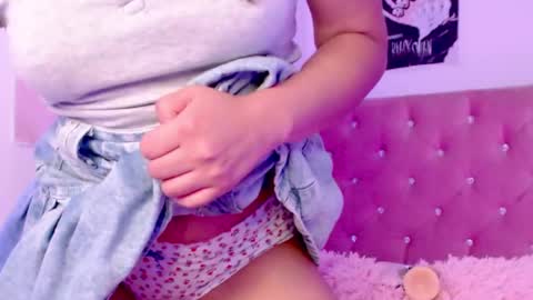 Sofia 3 online show from February 2025 10:21:02 PM