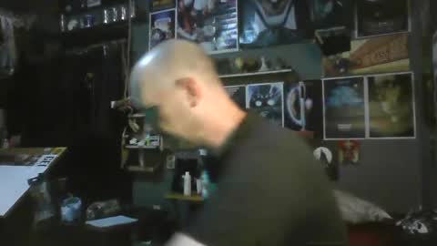 That guy online show from September 2025 04:34:02 AM