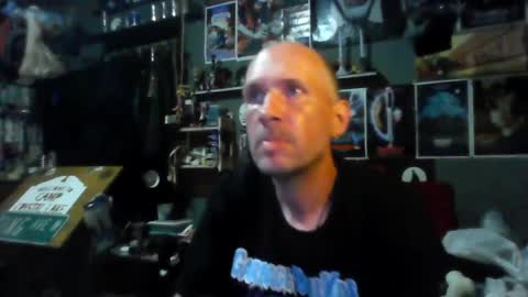 Snapshot of _longfellow chatting on June 2026 03:31:01 AM That guy online show from June 2026 03:31:01 AM