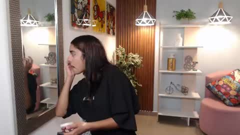 Snapshot of _lucy_grey chatting on June 2026 11:09:02 AM Lucy online show from June 2026 11:09:02 AM