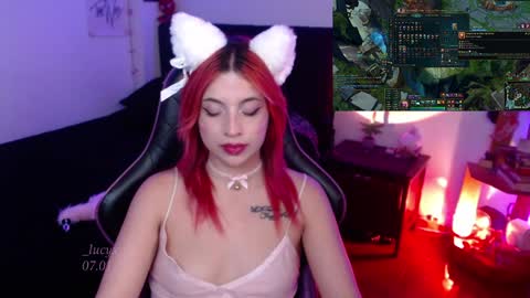 Queen.  Help me reach 100 thumbs up  online show from January 2025 12:17:02 AM