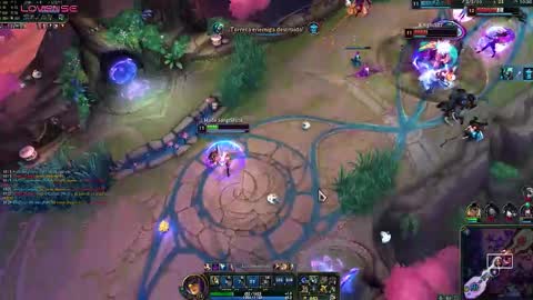 Queen.  Help me reach 100 thumbs up  online show from November 2025 01:31:01 AM