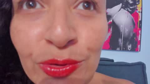 Snapshot of _luna__sweet_ chatting on September 2025 08:12:02 PM luna sweet online show from September 2025 08:12:02 PM