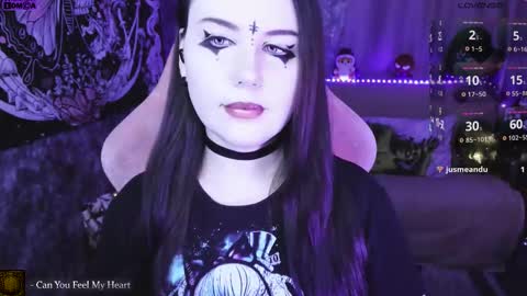 Mia online show from February 2026 12:43:02 PM