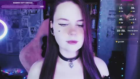 Mia online show from May 2026 04:48:02 PM