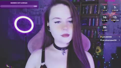 Snapshot of _m_o_n_s_t_e_r_e_n_e_r_g_y_ chatting on July 2026 12:00:01 PM Mia online show from July 2026 12:00:01 PM