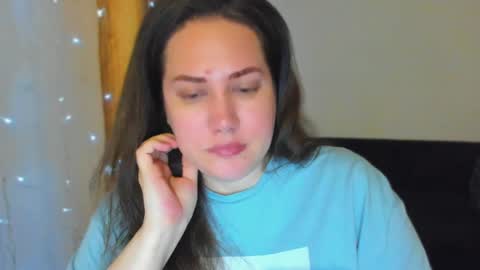 Snapshot of _madalexa_ chatting on April 2026 09:34:01 PM Alexa online show from April 2026 09:34:01 PM