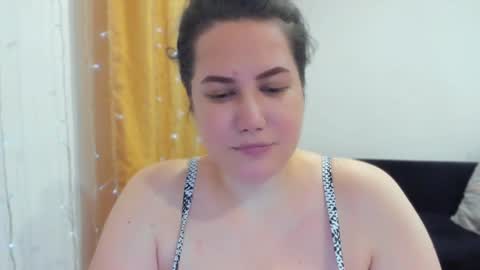 Snapshot of _madalexa_ chatting on July 2026 08:48:01 PM Alexa online show from July 2026 08:48:01 PM