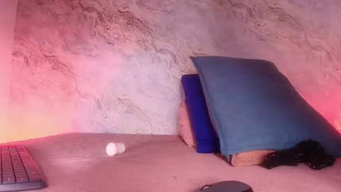 Maddy online show from November 2025 11:54:01 AM