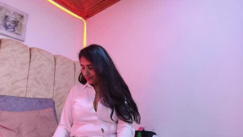 Snapshot of _marcela__ chatting on April 2026 01:41:02 PM _marcela__ online show from April 2026 01:41:02 PM