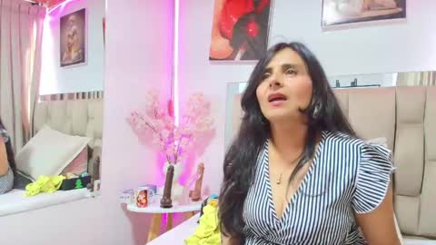 Snapshot of _marcela__ chatting on May 2026 02:45:01 PM _marcela__ online show from May 2026 02:45:01 PM