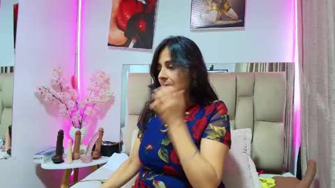 Snapshot of _marcela__ chatting on May 2026 11:18:02 AM _marcela__ online show from May 2026 11:18:02 AM