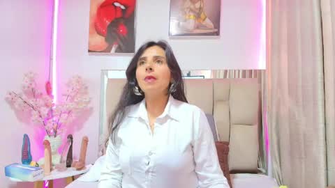 Snapshot of _marcela__ chatting on May 2026 12:12:02 PM _marcela__ online show from May 2026 12:12:02 PM