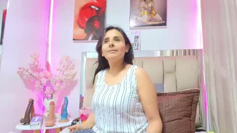 Snapshot of _marcela__ chatting on May 2026 11:27:02 AM _marcela__ online show from May 2026 11:27:02 AM