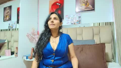 Snapshot of _marcela__ chatting on May 2026 11:27:02 AM _marcela__ online show from May 2026 11:27:02 AM