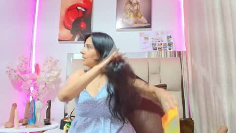 Snapshot of _marcela__ chatting on May 2026 11:49:01 AM _marcela__ online show from May 2026 11:49:01 AM