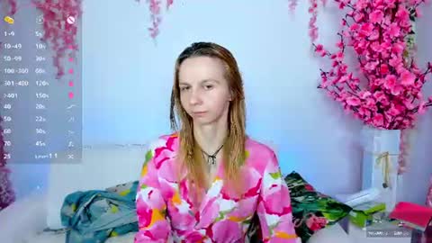 Snapshot of _mari_so chatting on July 2026 01:29:02 PM Scarlett online show from July 2026 01:29:02 PM