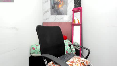 Mikoto  Alexia online show from January 2025 04:22:01 PM