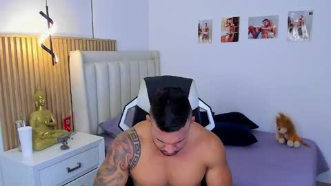 Snapshot of _matthew_santos_ chatting on April 2026 01:55:01 AM _matthew_santos_ online show from April 2026 01:55:01 AM