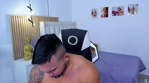 Snapshot of _matthew_santos_ chatting on April 2026 01:05:01 AM _matthew_santos_ online show from April 2026 01:05:01 AM