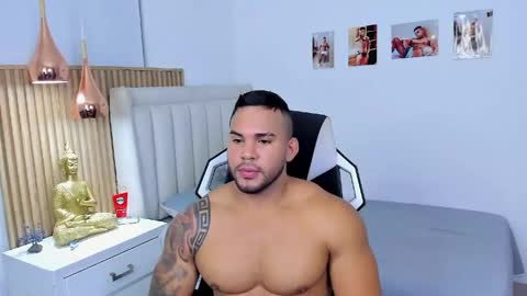 Snapshot of _matthew_santos_ chatting on May 2026 01:57:01 AM _matthew_santos_ online show from May 2026 01:57:01 AM