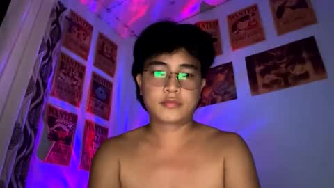 Snapshot of _maxurbate chatting on January 2026 04:32:02 PM MAX Dont forget to follow online show from January 2026 04:32:02 PM