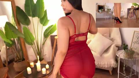 Megan online show from October 2025 07:41:01 PM