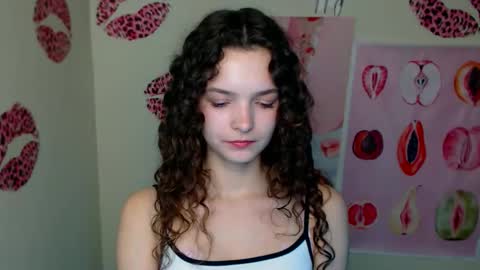 Susie online show from November 2025 01:34:01 PM