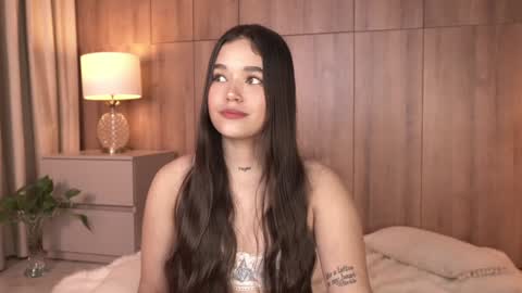 Snapshot of _meghan_gomez1_ chatting on November 2025 11:37:02 PM     online show from November 2025 11:37:02 PM