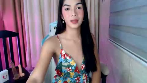 Snapshot of _mellyxxx chatting on February 2026 02:38:01 PM Melly online show from February 2026 02:38:01 PM