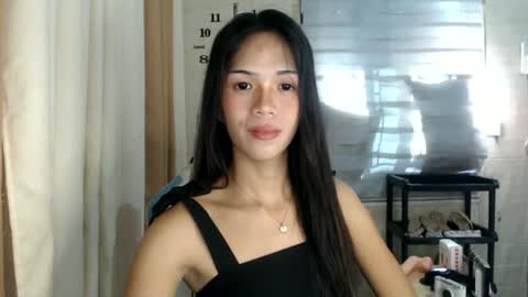 Melly online show from June 2026 07:00:01 AM
