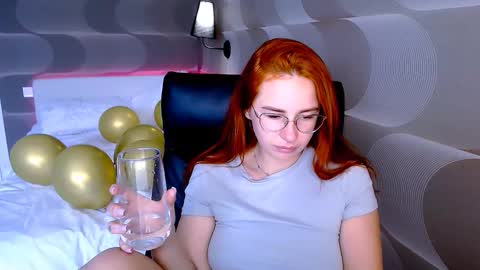 Snapshot of _mi_amore chatting on September 2025 07:08:02 AM _mi_amore online show from September 2025 07:08:02 AM