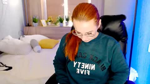 Snapshot of _mi_amore chatting on October 2025 08:09:01 AM _mi_amore online show from October 2025 08:09:01 AM