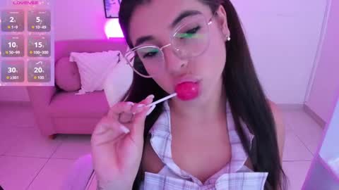 Snapshot of _mia_blue_18_ chatting on September 2025 06:30:02 PM MIa blue 18 online show from September 2025 06:30:02 PM