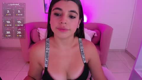 Snapshot of _mia_blue_18_ chatting on September 2025 05:40:02 PM MIa blue 18 online show from September 2025 05:40:02 PM